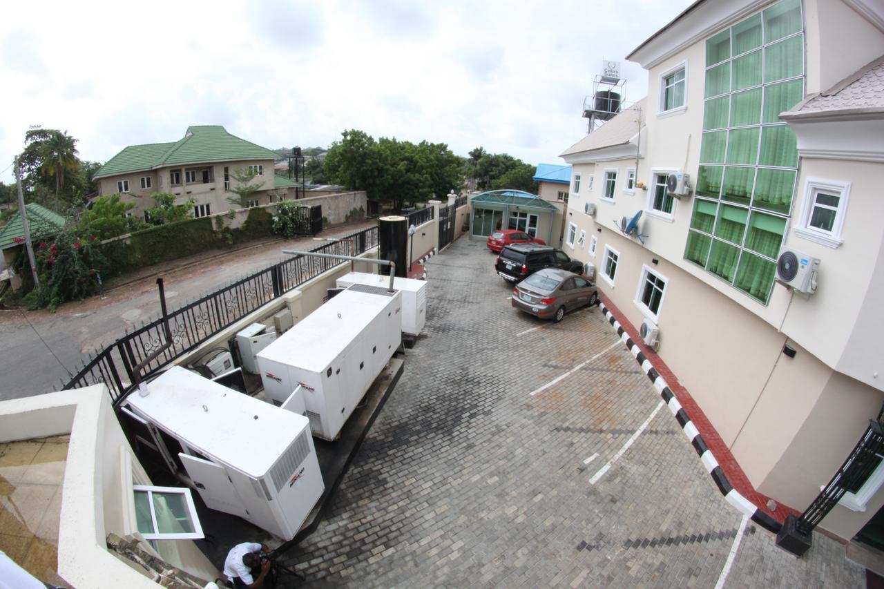 Celia'S Suites Abeokuta Exterior photo